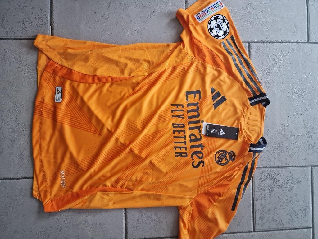 Maillot signé Mbappe real Madrid avec certificat coa, Enlèvement ou Envoi, Neuf, Maillot