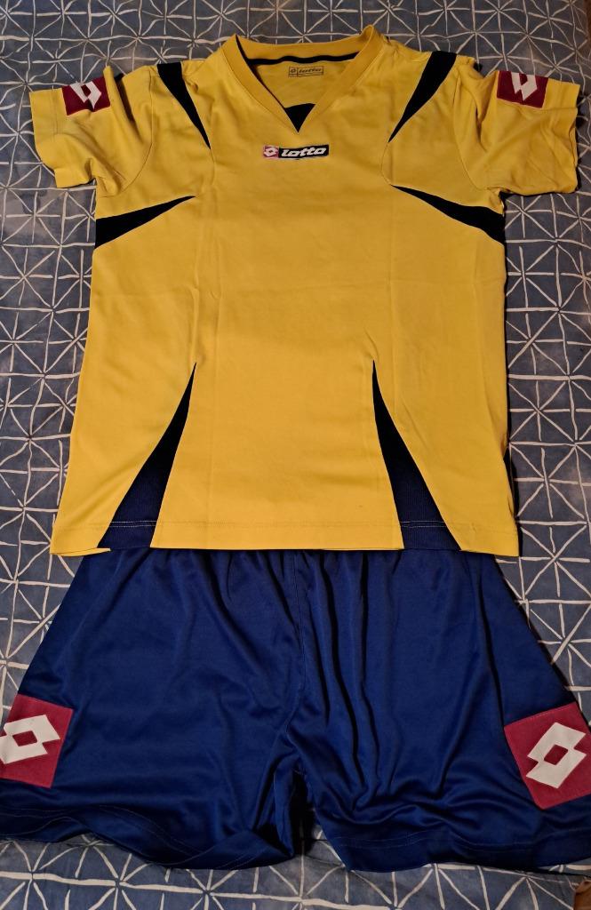 Maillots et shorts, Enlèvement ou Envoi, Porté, Football