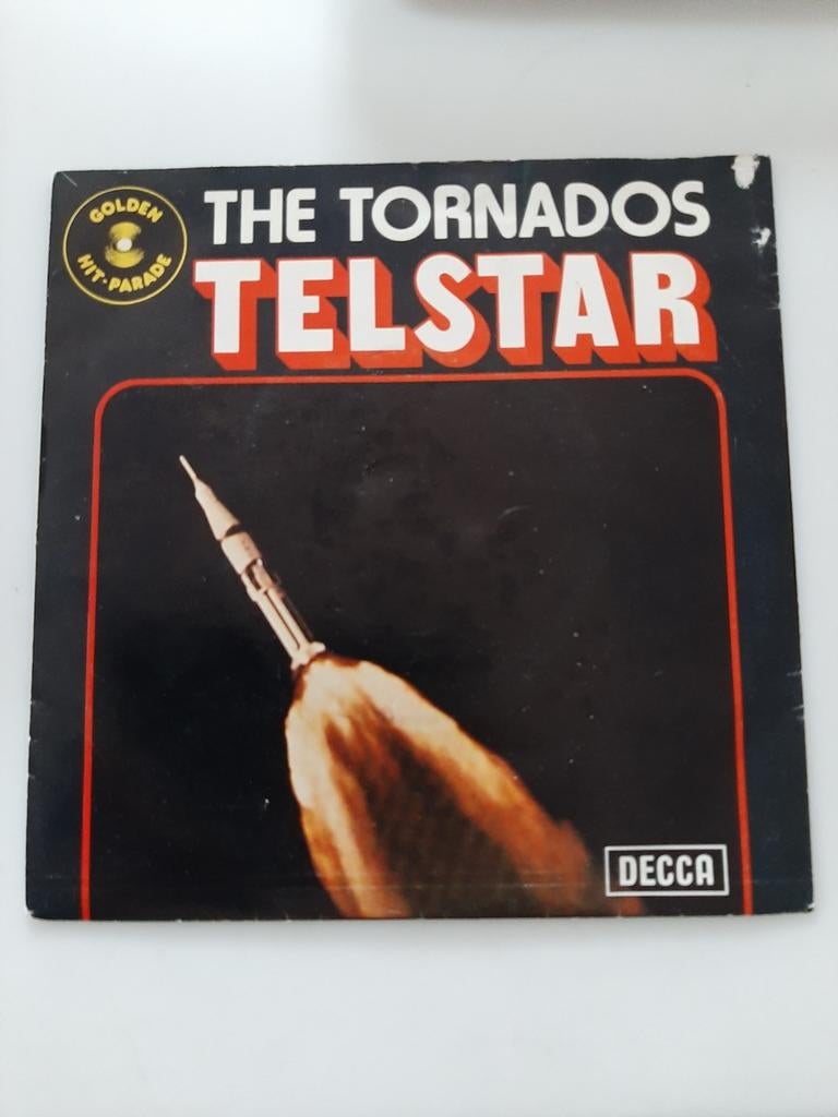 Vinyl 45trs- the tornados - telstar, Ophalen of Verzenden, Gebruikt