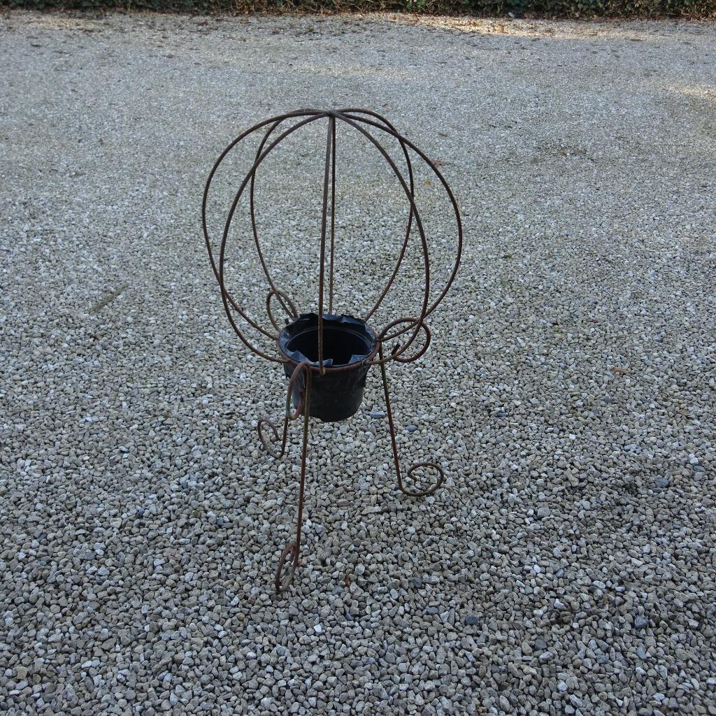Klimrek met pot voor klimplanten, Ophalen, Gebruikt, Rond, Balkon