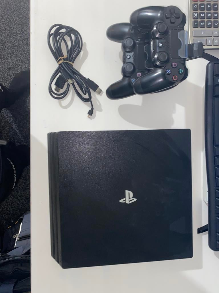 Ps4 Pro 1TB, Ophalen, Pro
