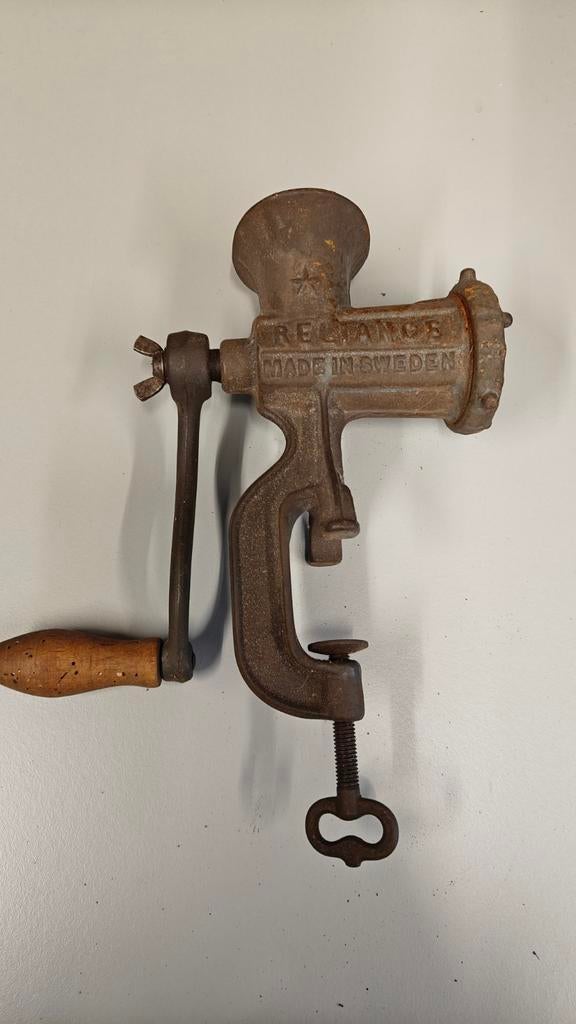 Vleesmolen, Enlèvement