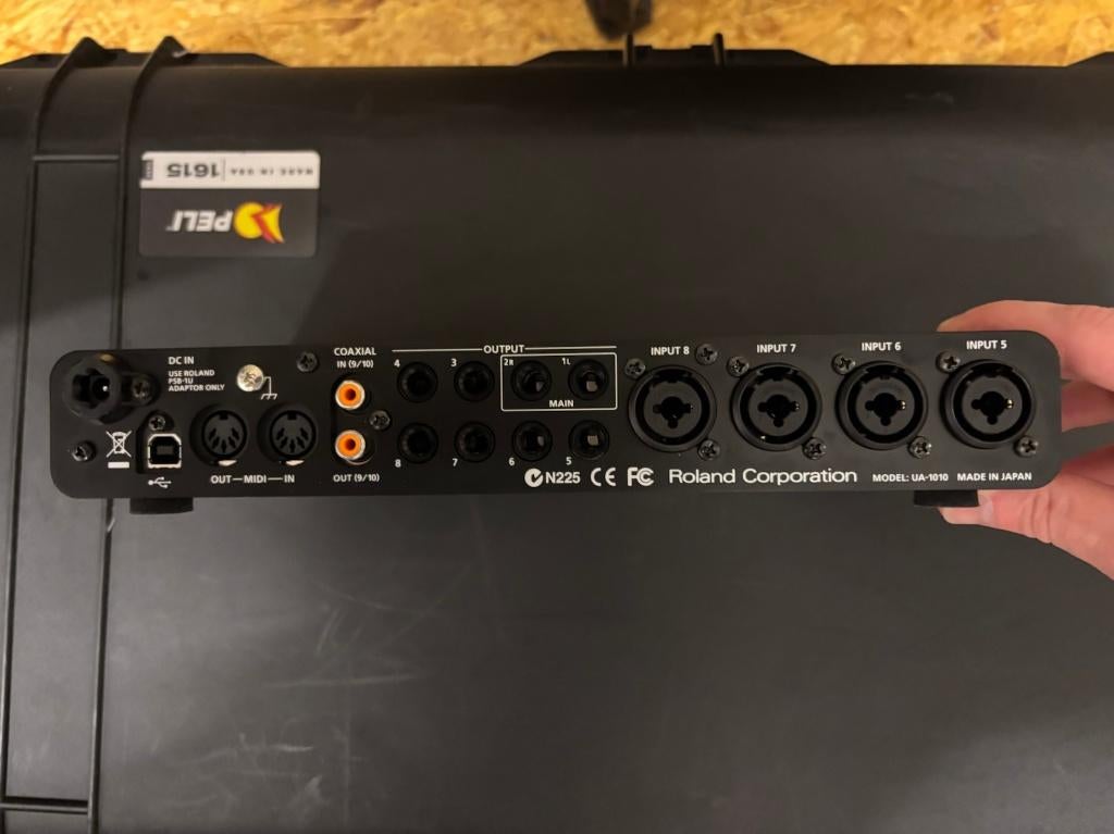 Roland Octa Capture Sound Card, Ophalen