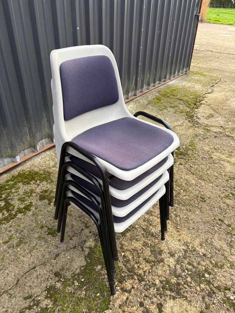 Setje stapelstoelen met kussens, Huis en Inrichting, Stoelen, Ophalen, Zo goed als nieuw