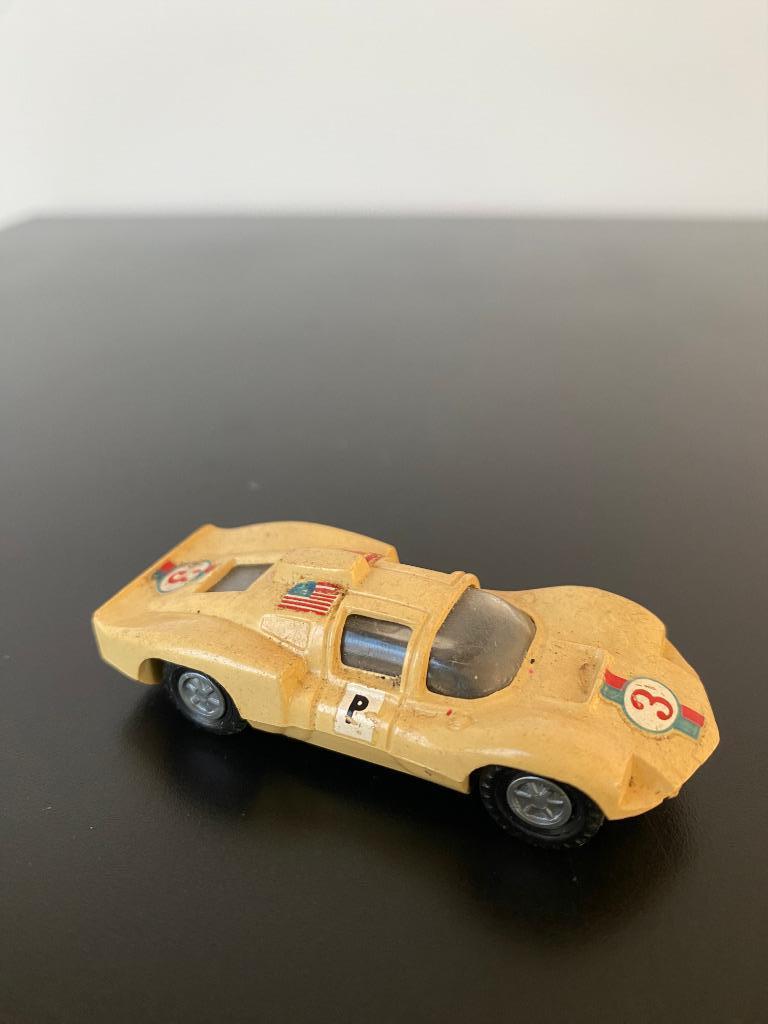 Model Racewagen Safir Champion Chaparral 2D, Ophalen of Verzenden, Gebruikt, Auto