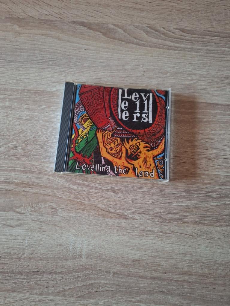 Levelling the Land - The Levellers, Ophalen of Verzenden, Gebruikt