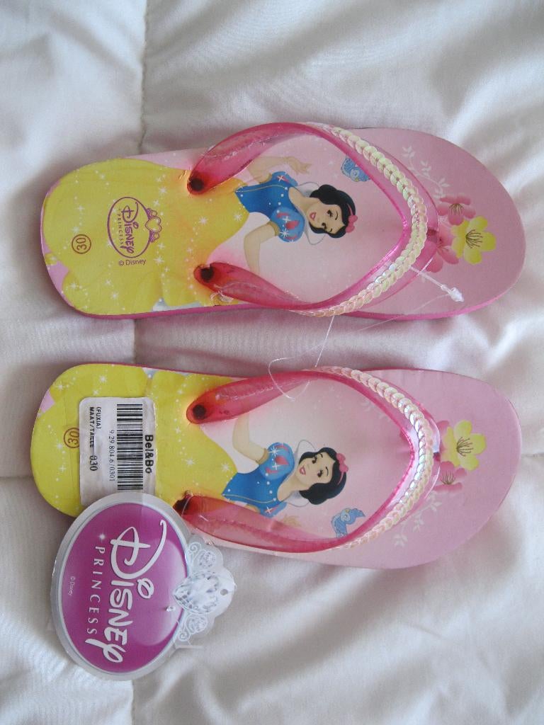 Tongs neuves Princesses 30, Neuf, Enlèvement ou Envoi, Chaussures, Fille