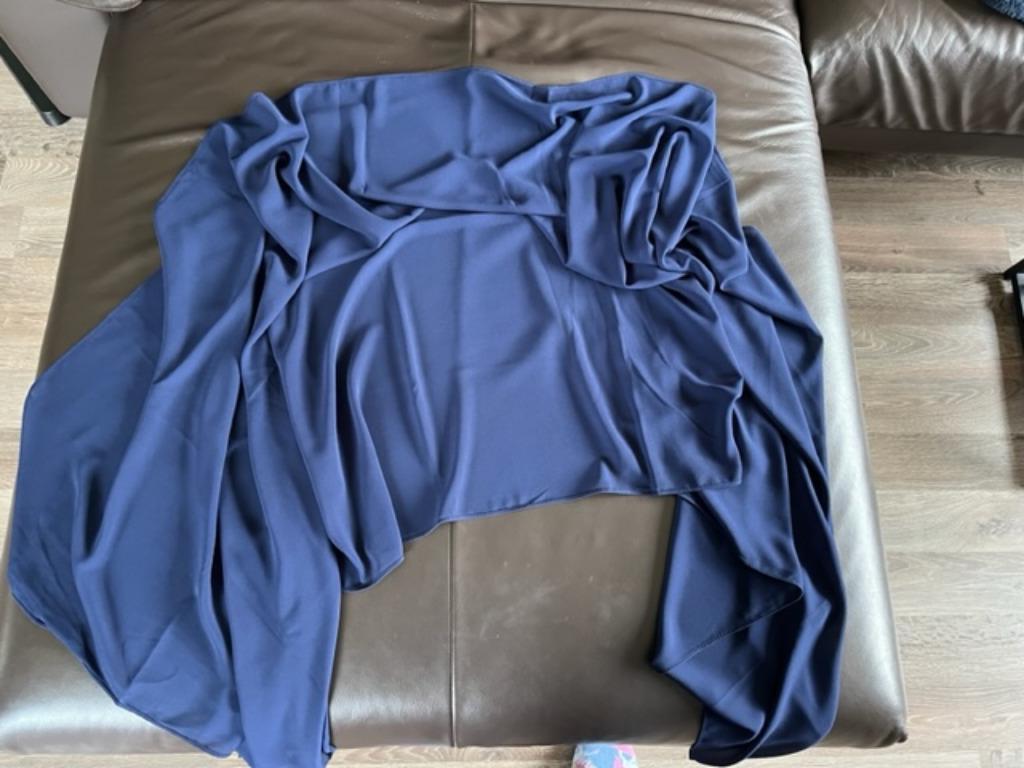 Sjaal voor bij suitekleed - Nieuw, Kleding | Dames, Ophalen of Verzenden, Nieuw, Blauw, Overige typen