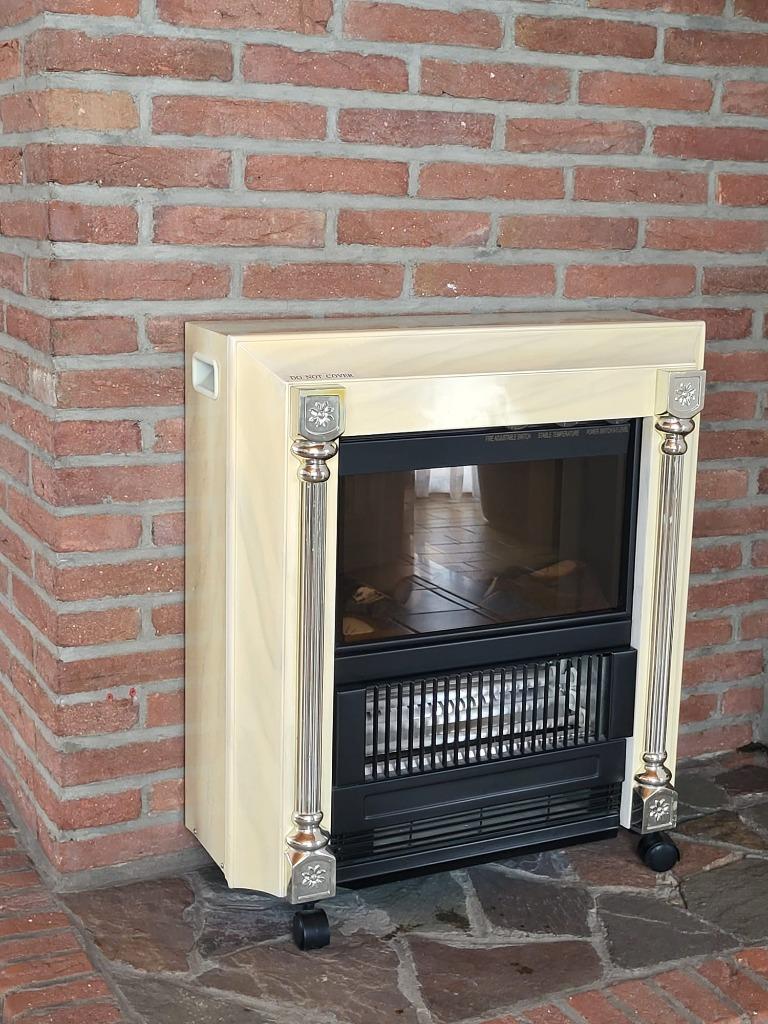 Elektrisch sierhaardje – sfeer & gezelligheid zonder gedoe, Ophalen, Zo goed als nieuw