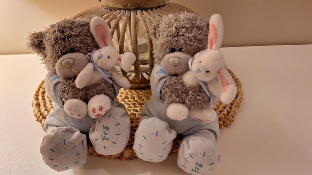 Twee kleine identieke Me to You knuffels, Ophalen of Verzenden, Zo goed als nieuw