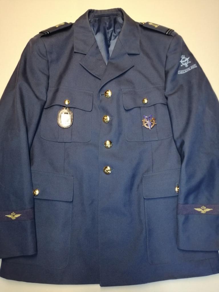 PAYS BAS - AVIATION - VAREUSE OFFICIER + INSIGNES, Verzamelen, Militaria | Algemeen, Luchtmacht, Kleding of Schoenen, Ophalen of Verzenden