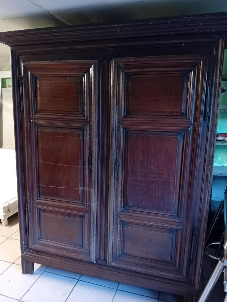 Antieke kast, Ophalen