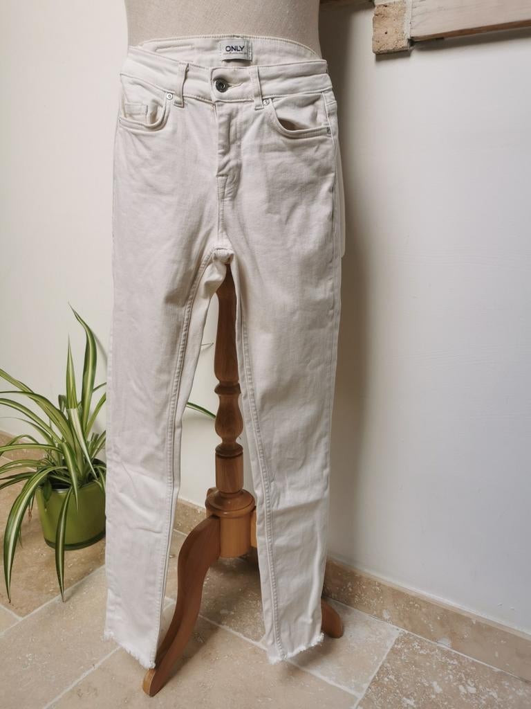 Mooie wol witte jeans, van Only, Ophalen of Verzenden, Zo goed als nieuw, Maat 34 (XS) of kleiner