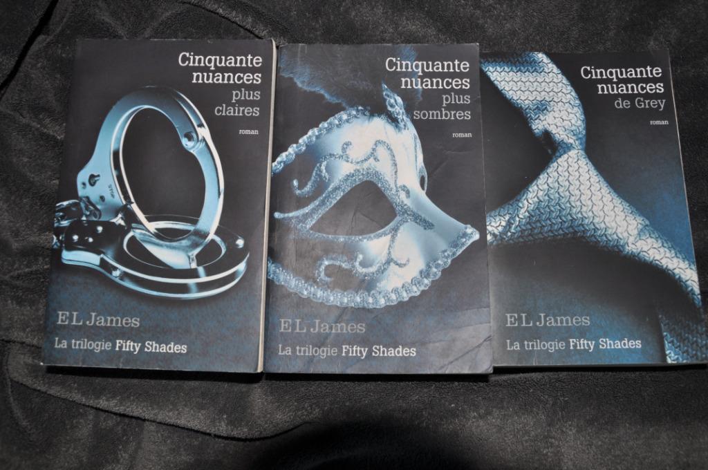 El james cinquante nuances de Grey ,plus claire,plus sombre, Ophalen of Verzenden, Gelezen, EL James