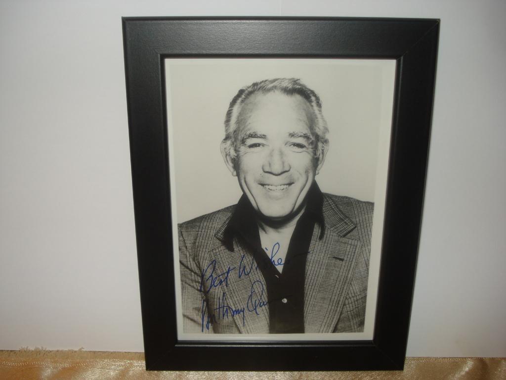 ANTHONY QUINN Photo d'Epoque avec Signature Originale - Rare, Rechthoekig Staand, Met lijst, A4 of kleiner, Ophalen of Verzenden