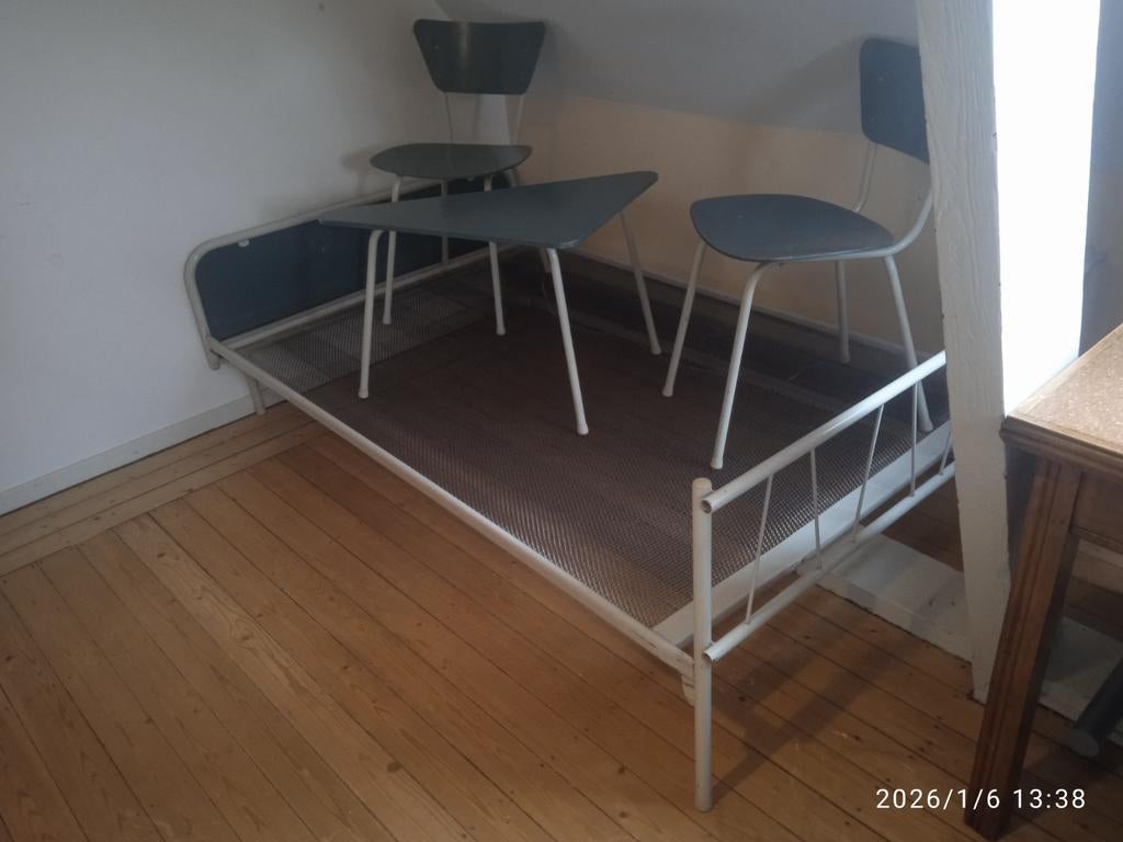 Twijfelaar Rietveld Auping bed incl tafel stoel 2*, Huis en Inrichting, Ophalen, Gewoon mooi Rietveld Auping!!, Zo goed als nieuw
