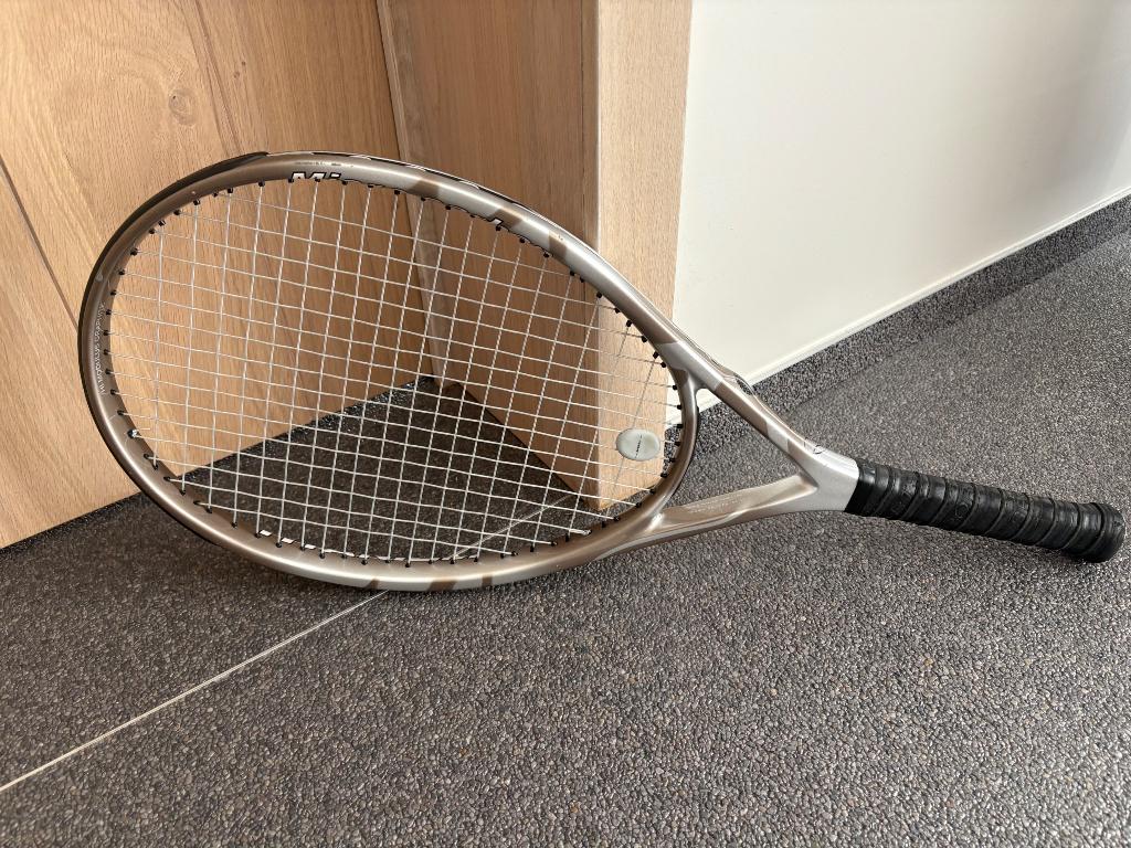 Tennisracket met handtekening Kim Clijsters, Verzamelen, Ophalen
