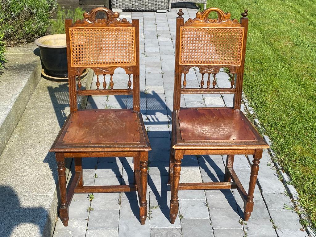 antieke houten stoelen, Ophalen