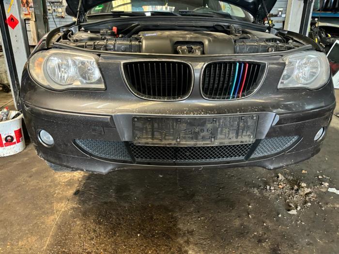 Phare droit d'un BMW 1-Serie, Autos : Pièces & Accessoires, Éclairage, BMW, Utilisé, 3 mois de garantie, Enlèvement ou Envoi
