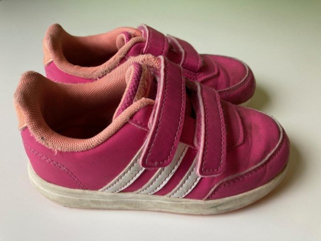 Baskets fille pointure 26 Adidas, Adidas, Enlèvement, Utilisé, Chaussures de sport