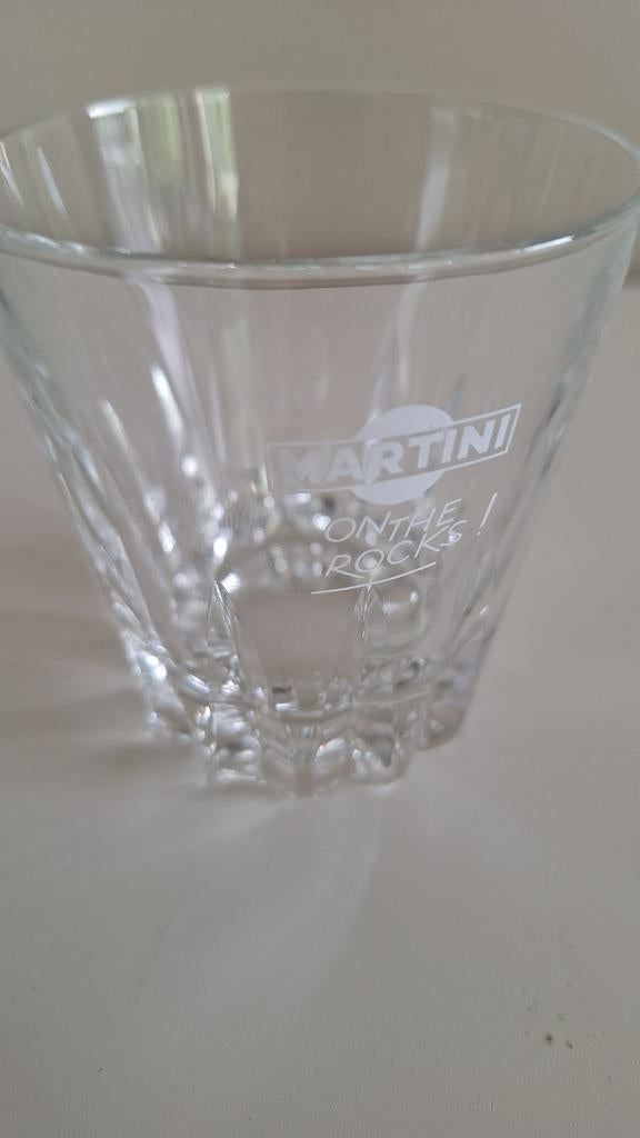1 Martini on the rocks glas, Ophalen of Verzenden, Nieuw, Borrel- of Shotglas