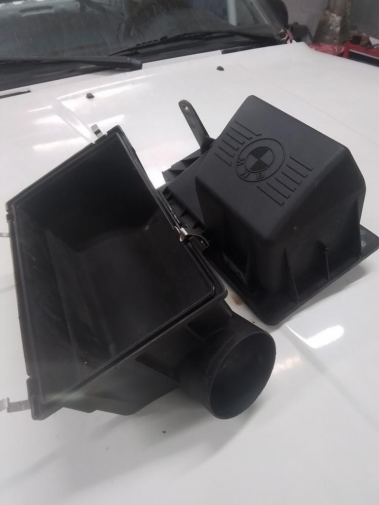 Boite a air BMW E30 320i/325i  phase 2, Enlèvement ou Envoi