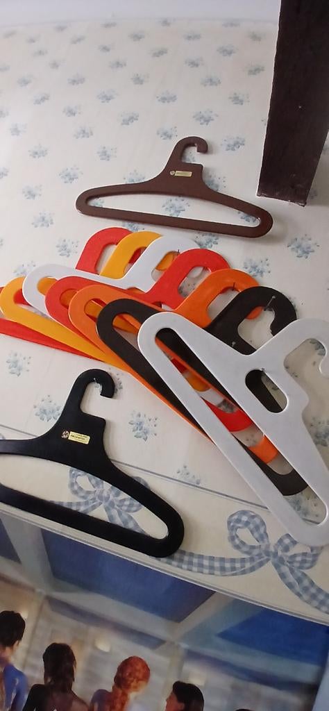 Ingo hangers — Art Deco, Ophalen of Verzenden, Zo goed als nieuw, Hout, Volwassenen