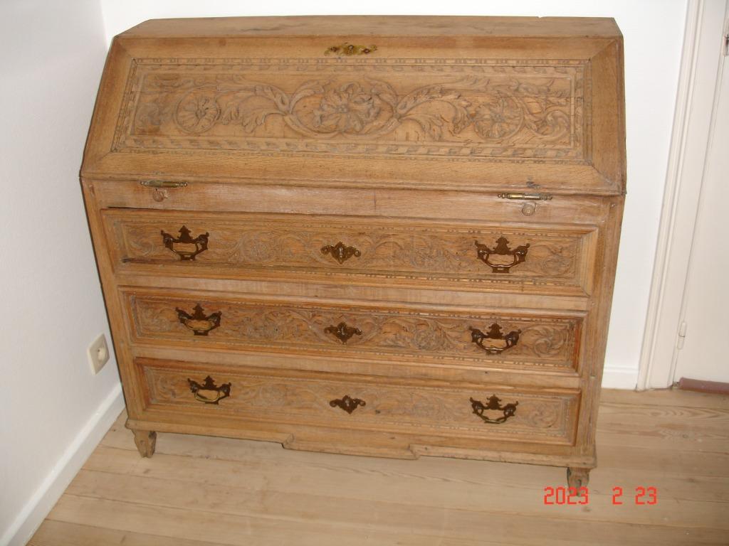 ancien secrétaire sculpté, Maison & Meubles, Armoires | Secrétaires, Enlèvement ou Envoi, Utilisé