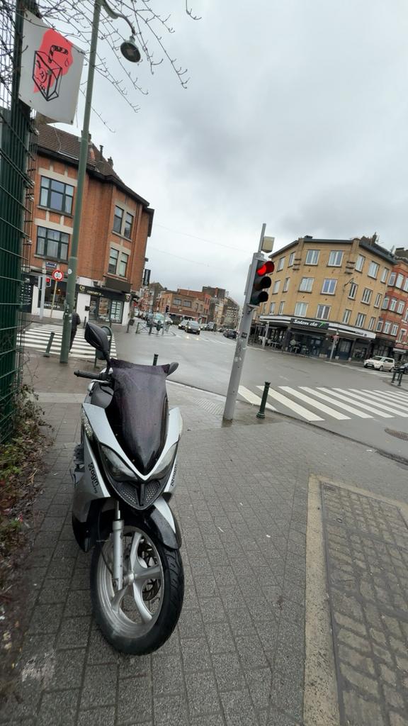 Scooter classe a, Fietsen en Brommers, Ophalen, Gebruikt, Klasse A (25 km/u), Benzine