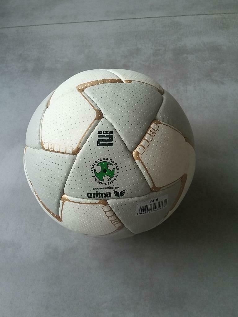 Handbal bal nieuw erima size 2, Sport en Fitness, Handbal, Ophalen, Nieuw, Bal