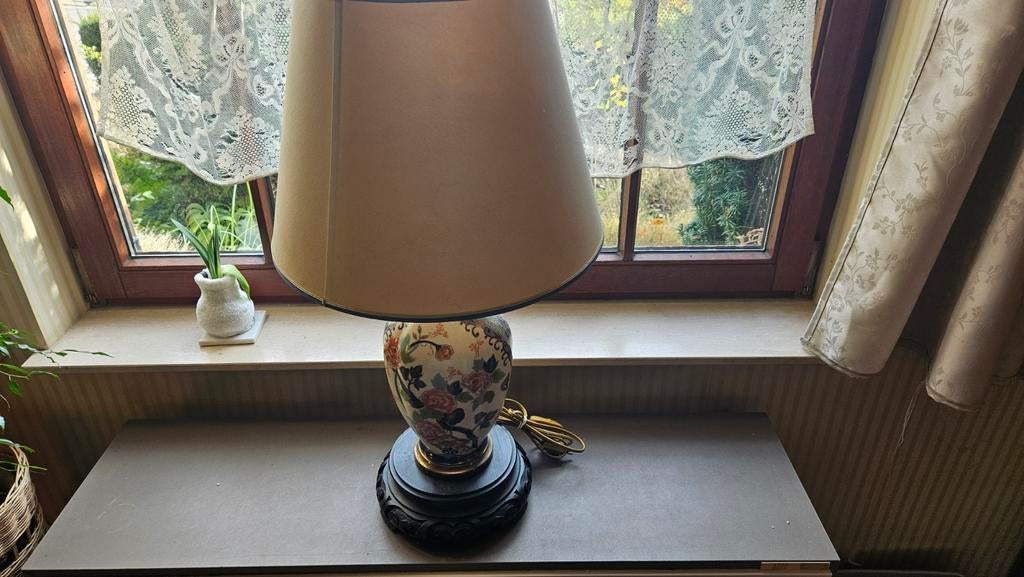 Prachtige porseleinen lamp op voet, Ophalen of Verzenden, Zo goed als nieuw
