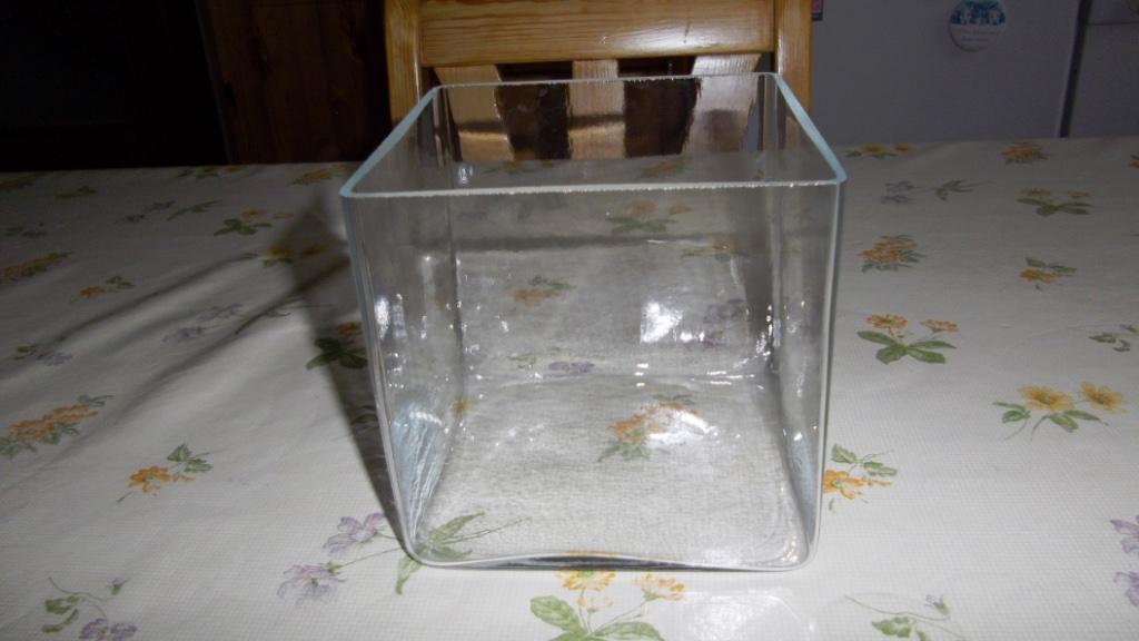 Moderne Vaas 14,2 cm, Ophalen of Verzenden, Zo goed als nieuw, Glas