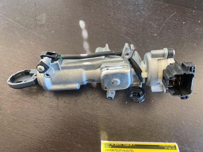 Serrure de contact + clé d'un Suzuki Alto, Enlèvement ou Envoi, 3 mois de garantie, Utilisé, Suzuki