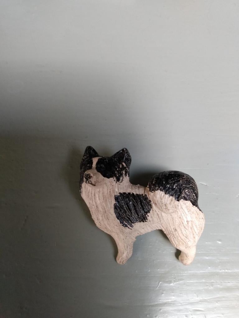 Broche Chihuahua Vlinderhondje hond, Ophalen of Verzenden, Zo goed als nieuw, Overige materialen