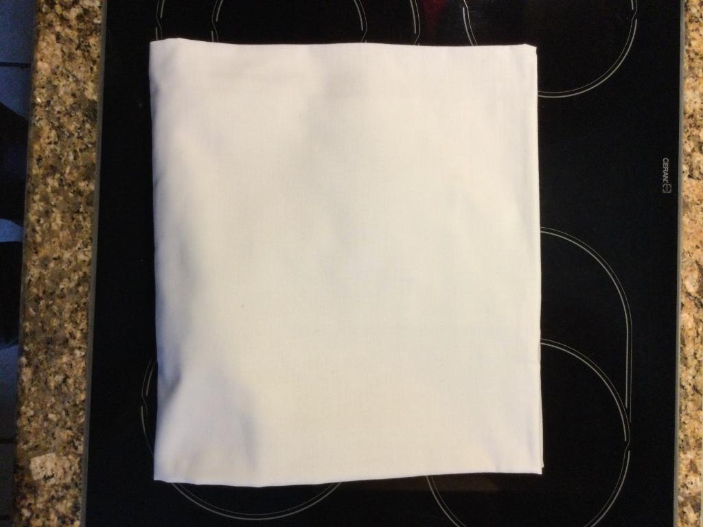 Drap de lit, Drap-housse ou Taie d'oreiller, Beige, Enlèvement, Utilisé