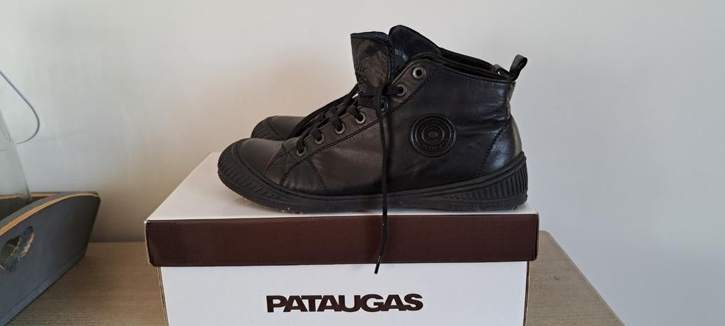 Pataugas noires taille 37.5, Enlèvement ou Envoi, Comme neuf