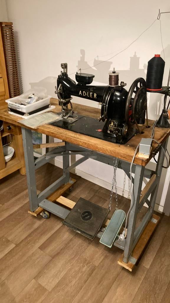 Naaimachine, Enlèvement, Machine à coudre
