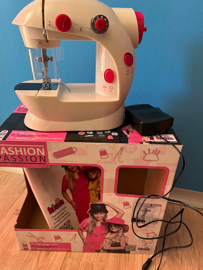 Kinder naaimachine, Ophalen, Zo goed als nieuw