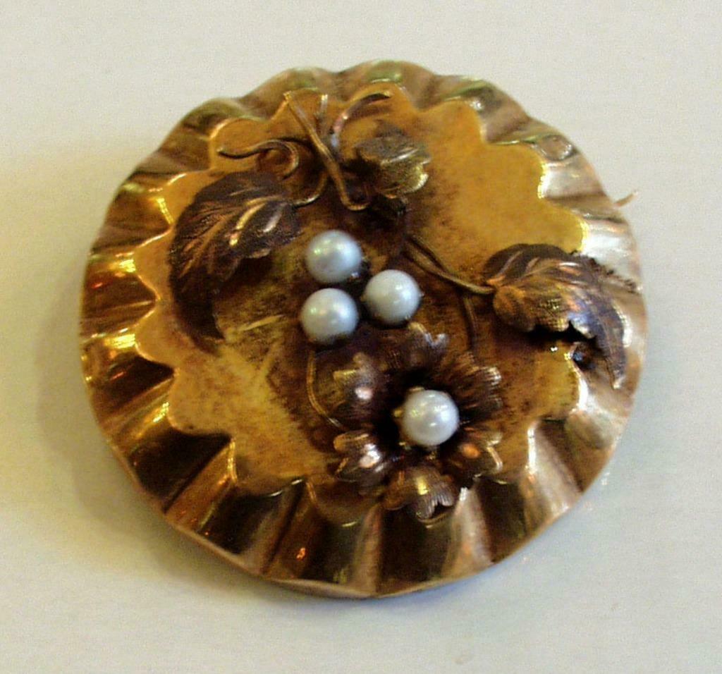 Broche en or rouge 18 carats. 19e siècle, Enlèvement ou Envoi, Or, Broche
