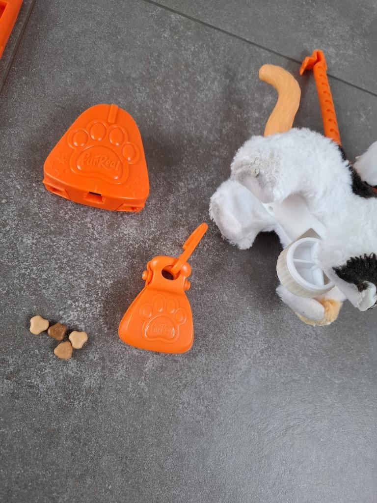 Furreal - katje (met 'brokjes'), Kinderen en Baby's, Ophalen, Gebruikt