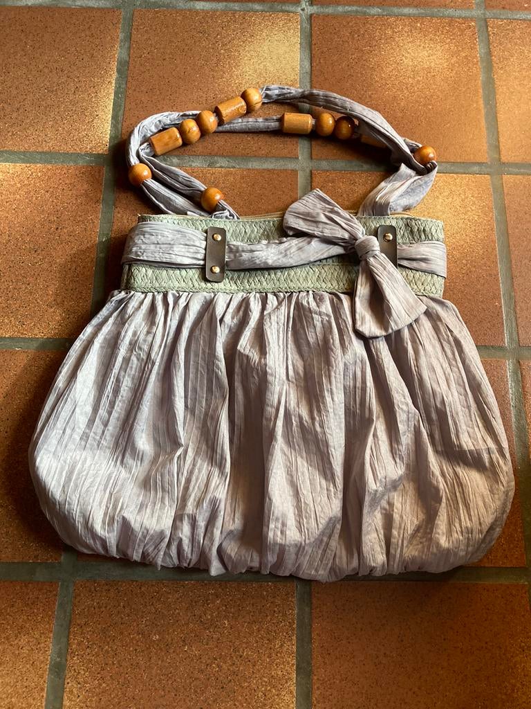 Magnifique sac gris clair pour femme, Enlèvement ou Envoi, Comme neuf, Gris, Sac à bandoulière