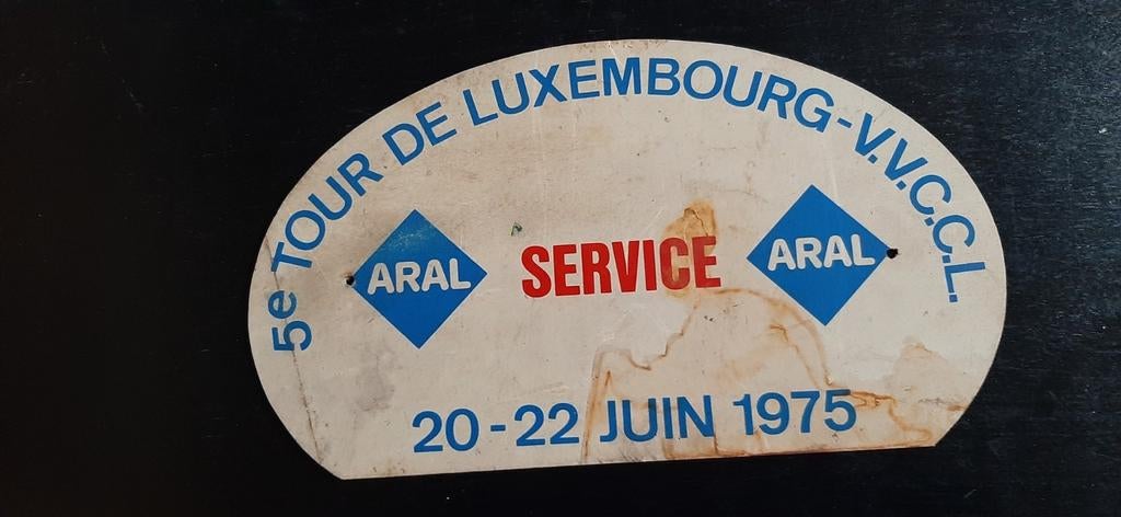 Plaque de rallye, Tour de Luxembourg 1975 Service, Enlèvement ou Envoi, Comme neuf