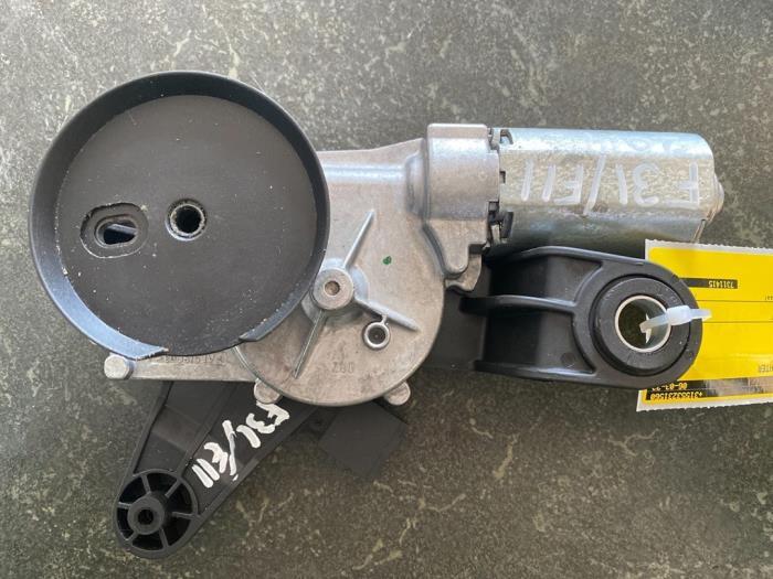 Moteur essuie-glace arrière d'un BMW 3-Serie, Enlèvement ou Envoi, 3 mois de garantie, Utilisé, BMW