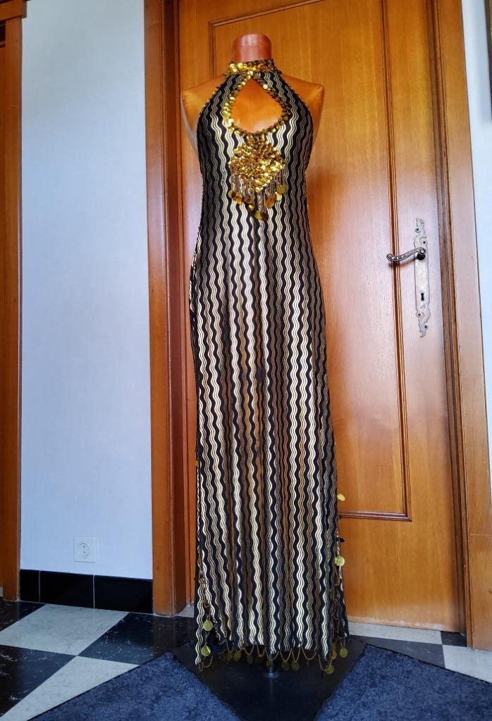 Robe longue égyptienne super jolie avec paillettes, nou, Made in Egypte, Envoi, Autres couleurs, Autres types