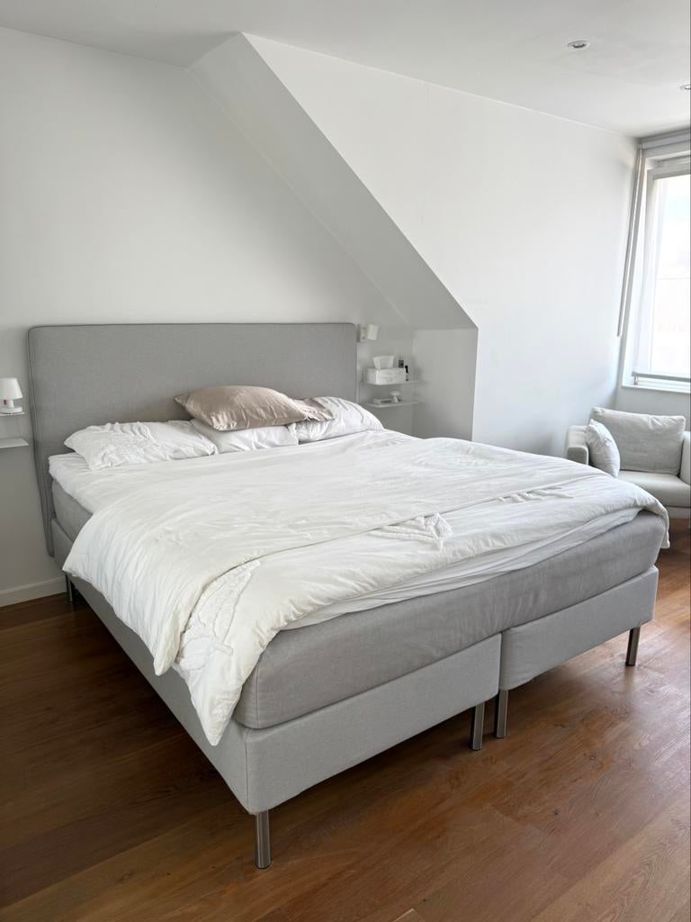 Tete de lit Ikea, Gris, Enlèvement, Utilisé, 180 cm