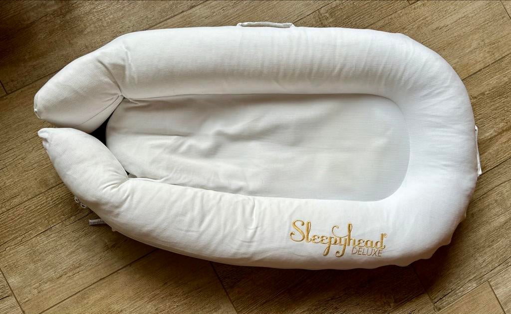 Sleepyhead Deluxe wit, Kinderen en Baby's, Ophalen, Zo goed als nieuw