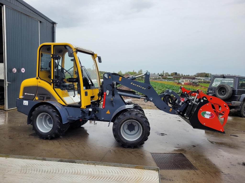 Eurotrac kniklader wiellader, Ophalen, Wiellader of Shovel
