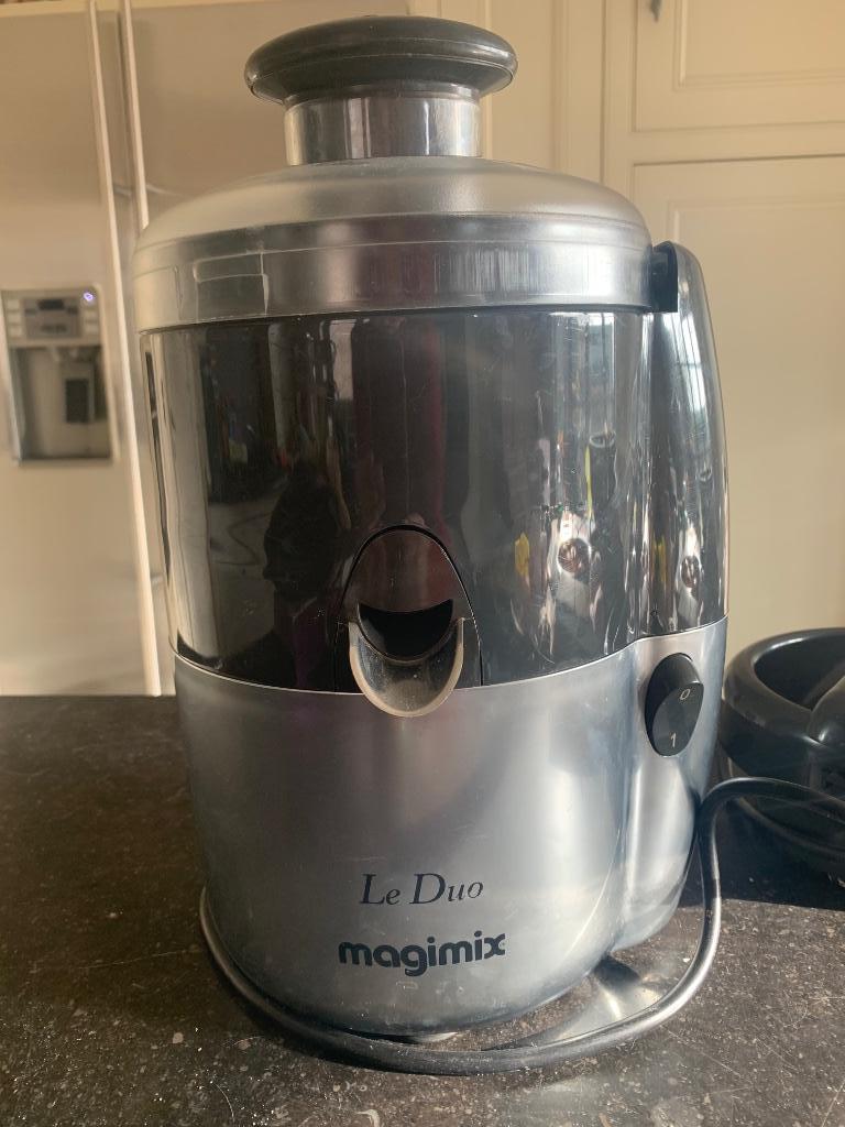 Magimix sapcentrifuge, Electroménager, Enlèvement ou Envoi, Comme neuf, Électrique, Presse-agrumes