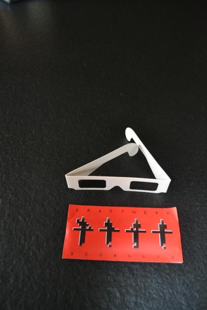 KRAFTWERK 3D BRIL CONCERT, Tickets en Kaartjes, Eén persoon, Alternative