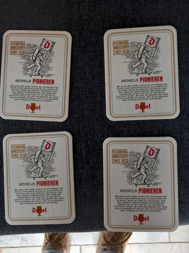 Bierkaarten duvel 4 stuks, Verzamelen, Ophalen of Verzenden, Zo goed als nieuw